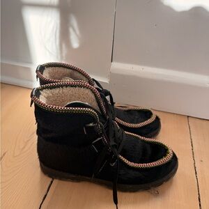 Penelope Chilvers Black Fur-Lined Snow Boots